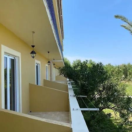 Alta Vista 2* Πλάνος